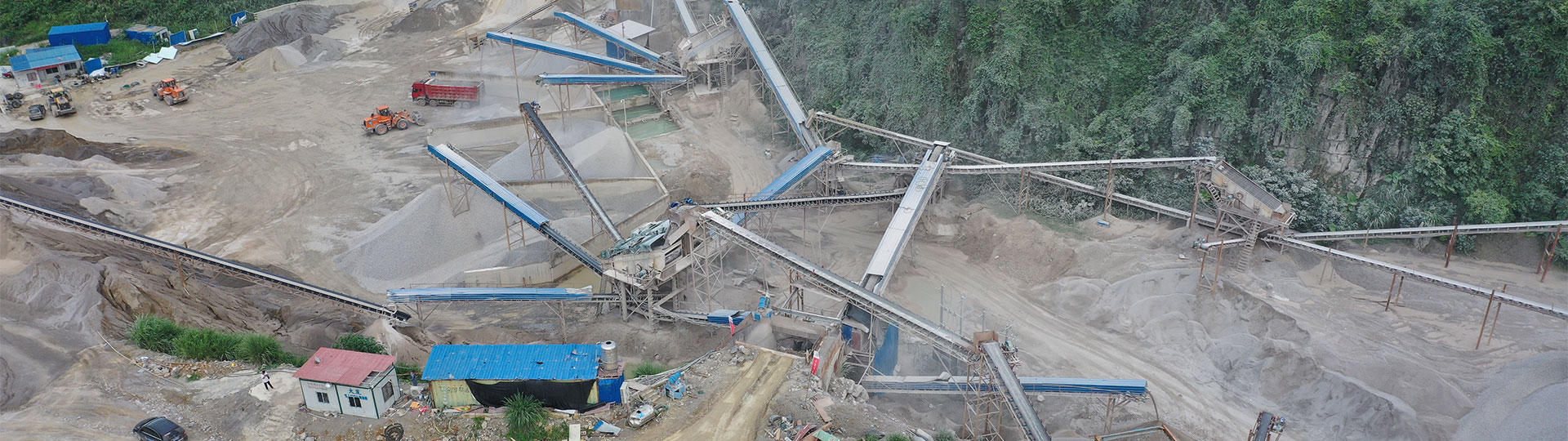 500tph limestone sand making production line in Argentina